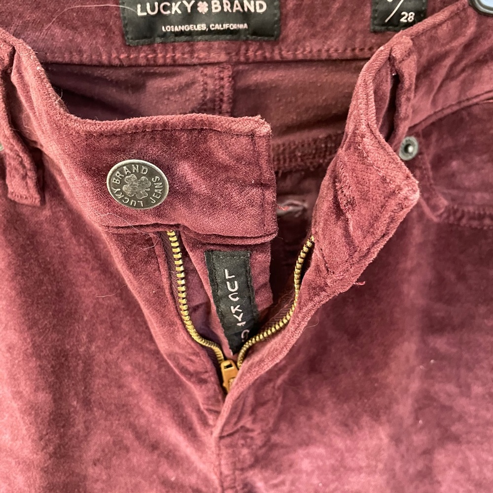 Lucky pants Maroon & grey